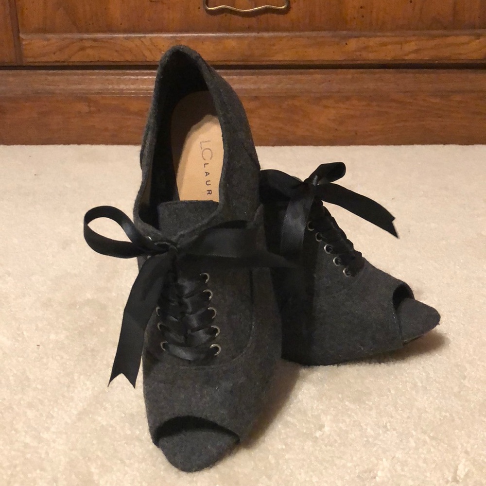 LC Lauren Conrad Lace Up Peep-Toe